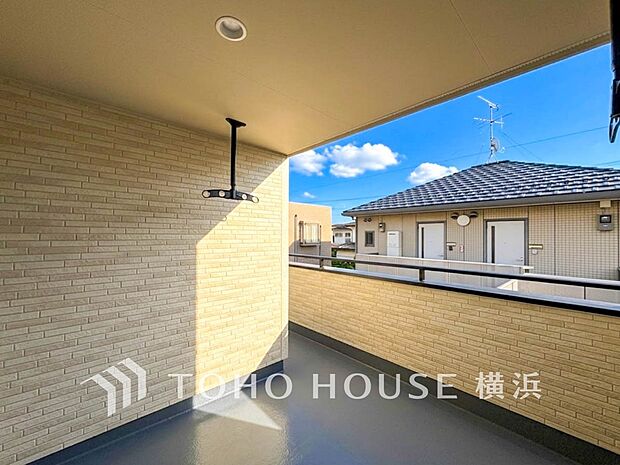 お部屋にも爽やかな風と暖かく柔らかな日差しが差し込み、毎日の暮らしを豊かに彩ります。