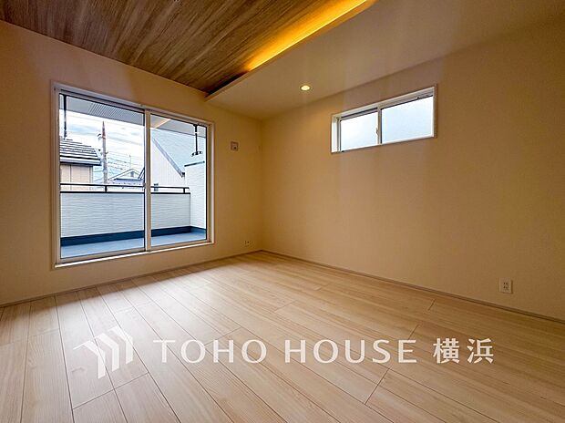 穏やかな寛ぎを届ける上質仕様のお部屋。自分時間を充実させながら心豊かにできるプライベート空間。