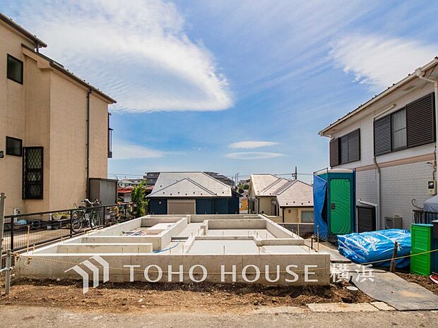 快適さや豊かさはもちろん、未来まで考えた家造りをテーマに建築されます。(2026年5月撮影)