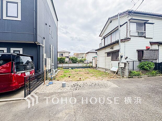 街並み全体のデザインへの拘りと充実した設備はきっとご満足いただける筈。(2026年5月撮影)