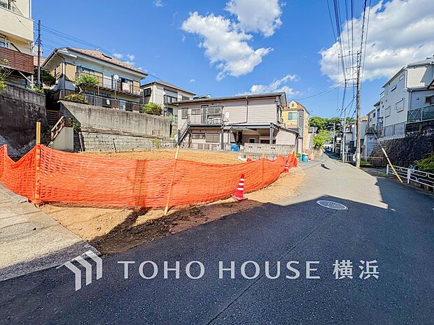 穏やかな住環境で子育てファミリーにもおすすめです。(2026年5月撮影)