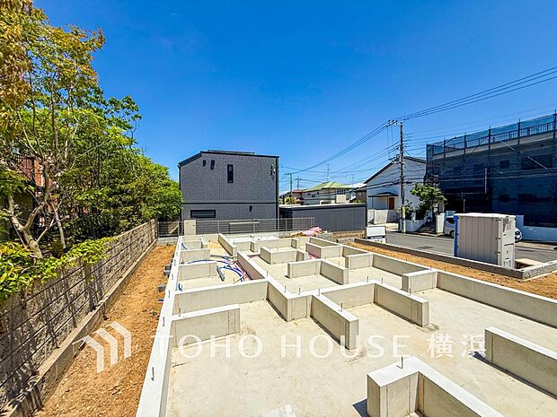 美しい街並みと穏やかな住環境でやすらぎの暮らしを叶えます。(2026年5月撮影)