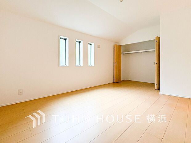 穏やかな寛ぎを届ける上質仕様のお部屋。自分時間を充実させながら心豊かにできるプライベート空間。