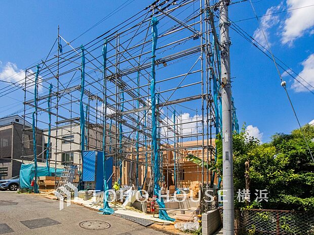 快適さや豊かさはもちろん、未来まで考えた家造りをテーマに建築されます。(2026年5月撮影)
