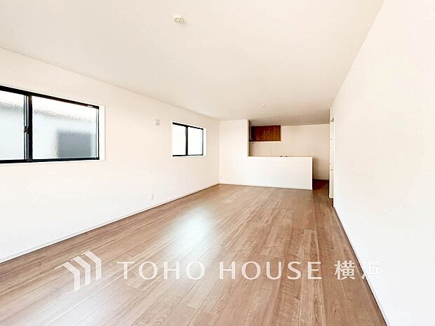 集いの場、憩いの場としての快適性を求めたやすらぎの空間です。