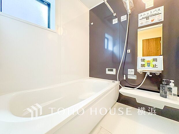 すっきりとした清潔感が感じられ、心身をリフレッシュできる寛ぎを深めてくれるスペースです。