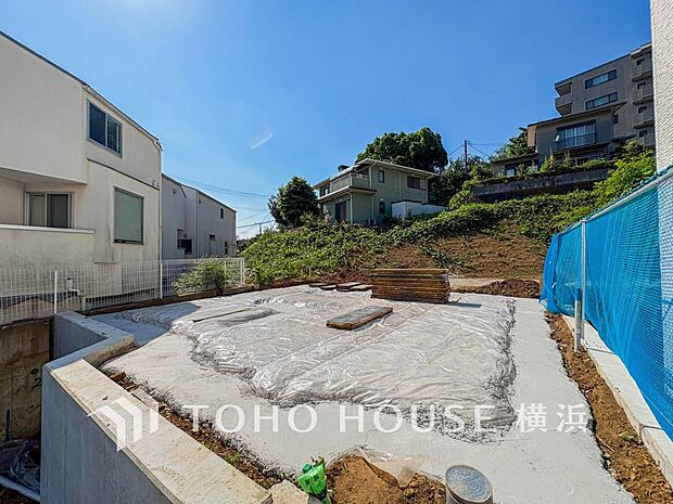 快適さや豊かさはもちろん、未来まで考えた家造りをテーマに建築されます。(2026年5月撮影)