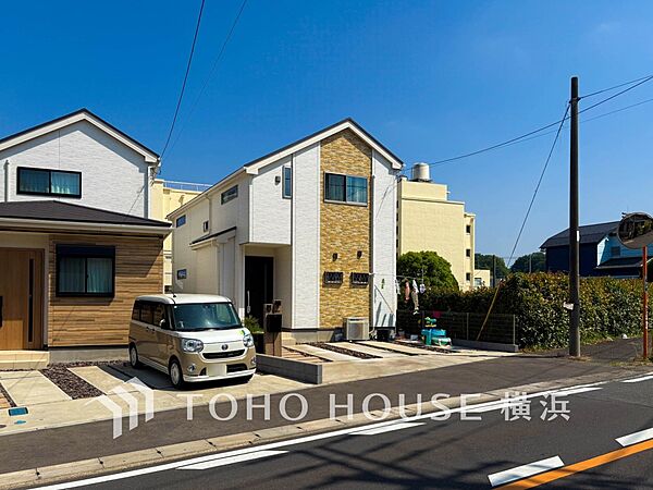 表現された空間は豊かな光と風を纏い、暮らしの時間を豊かにしてくれます。