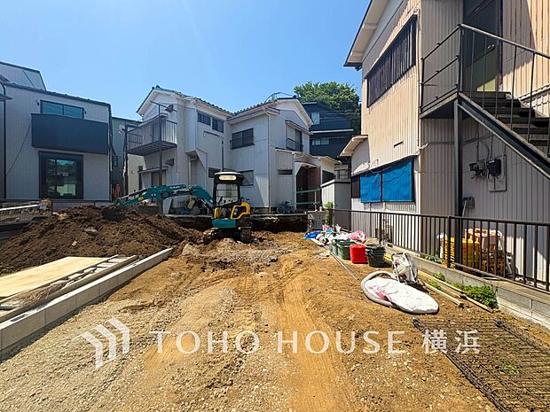 快適さや豊かさはもちろん、未来まで考えた家造りをテーマに建築されます。（2026年5月撮影）