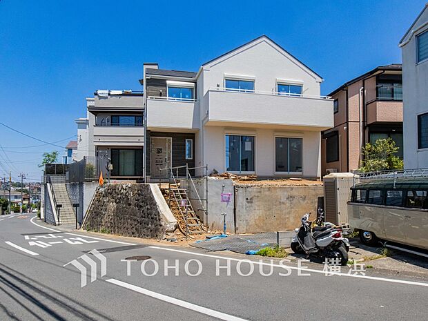 お住まいの顔となる玄関。