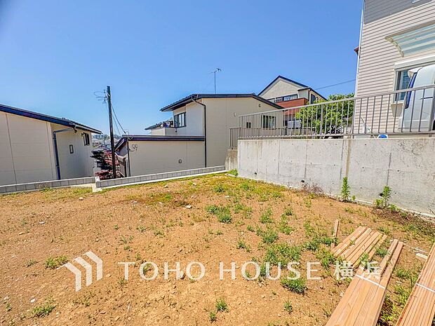 街並み全体のデザインへの拘りと充実した設備はきっとご満足いただける筈。(2026年5月撮影)
