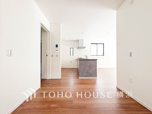 集いの場、憩いの場としての快適性を求めたやすらぎの空間です。