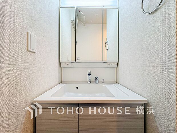 一日の始まりと終わりを心地よく演出してくれる、多彩な機能が備えられたパウダールーム。