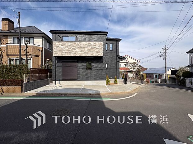 時間のゆとりと空間、爽やかな陽光がもたらす光と風を贅沢なまでに感じる暮らしが始まります。