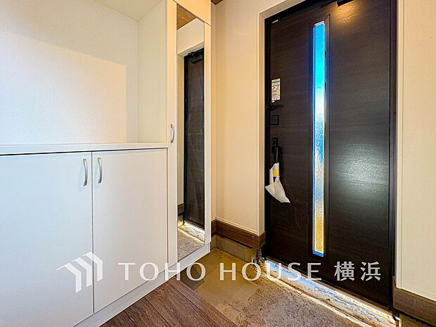 環境の良い場所にセンス良く暮らしたい、こだわりの室内には至福のシーンが繰り広げられます。