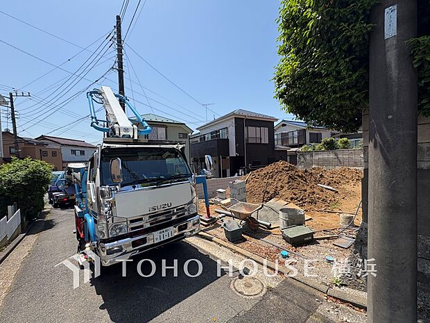 生活利便に優れた住環境に立地し、ゆとりある生活が送れます。(2026年5月撮影)