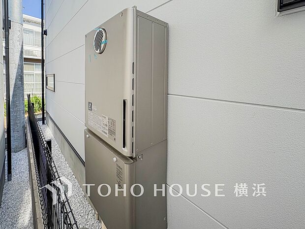 少ないガス量で効率よくお湯を沸かせる省エネ性の高い給湯器を完備。
