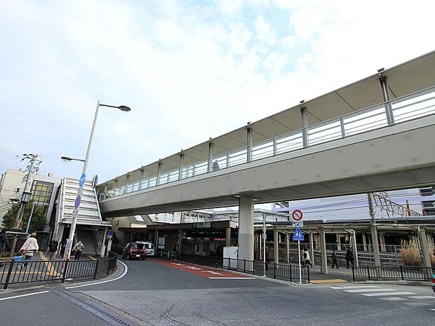 大船駅 3200m 4路線利用可能なビッグターミナル。駅前には大規模に広がる商店街で毎日賑わっています。