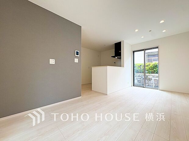 集いの場、憩いの場としての快適性を求めたやすらぎの空間です。