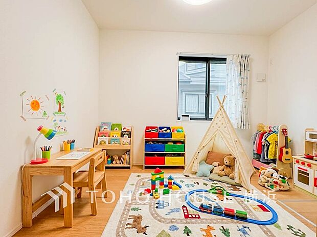 穏やかな寛ぎを届けるお部屋。※生成AIによるイメージです。家具・小物は販売価格に含まれません。