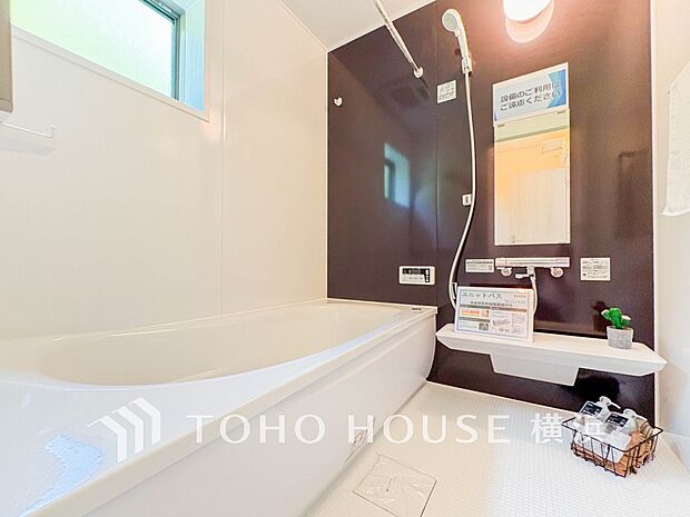 一日の疲れが癒される優雅な時間を堪能できるゆとりあるバスルームです。