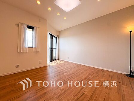 穏やかな寛ぎを届ける上質仕様のゆとりあるお部屋。心豊かにできるプライベート空間。