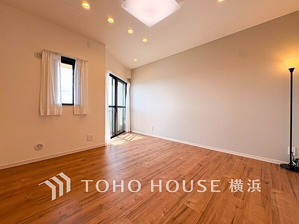 穏やかな寛ぎを届ける上質仕様のゆとりあるお部屋。心豊かにできるプライベート空間。