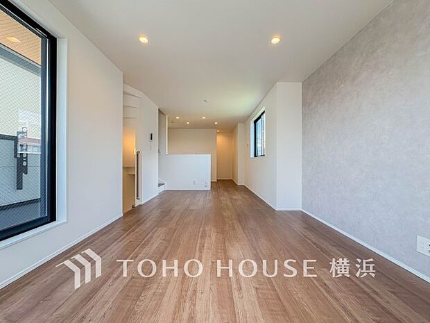 集いの場、憩いの場としての快適性を求めたやすらぎの空間です。