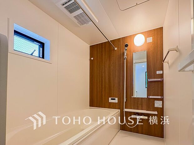 快適な使い心地とゆとりある空間が1日の疲れを解きほぐすバスルーム。
