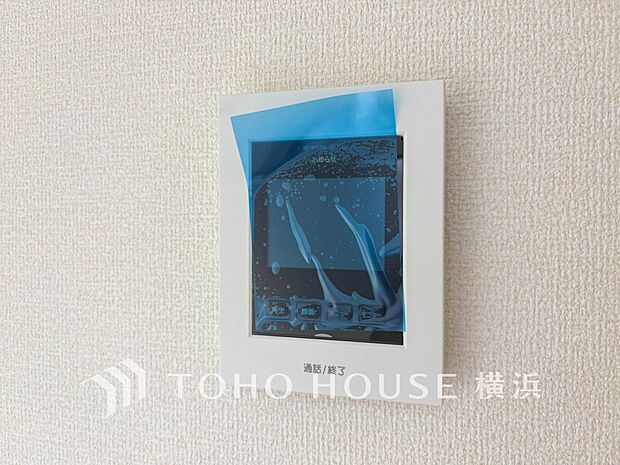 誰が来てもわかる様にモニター付きインターホンを設置。快適と安らぎを合わせた優しい設計。