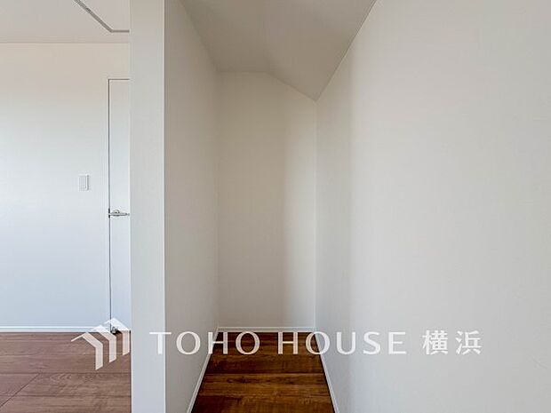 空間を余すところなく有効利用した収納は生活空間をより上質なものにしてくれます。