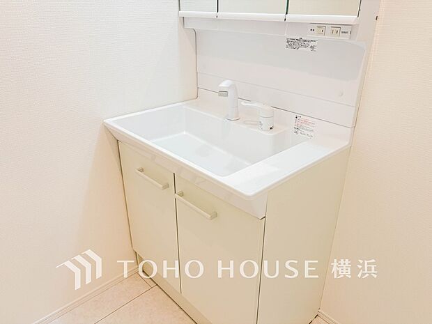 ご家族の1日が始まり、1日の終わりを締めくくる洗面空間。