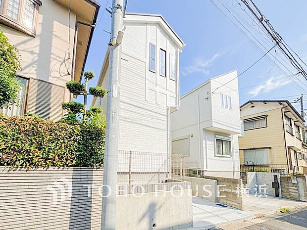 子育て環境、生活利便に優れた住環境に立地し、ゆとりある生活が送れます。