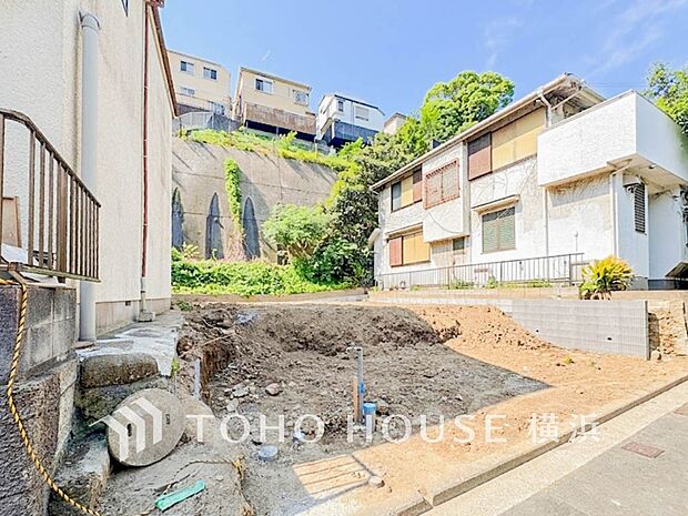 街並み全体のデザインへの拘りと充実した設備はきっとご満足いただける筈。(2026年6月撮影)