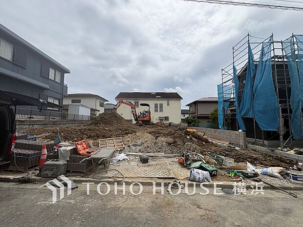 四季折々の変化を楽しめる心地よい場所となりそうなロケーションです。(2026年6月撮影)