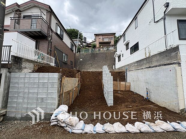 四季折々の変化を楽しめる心地よい場所となりそうなロケーションです。（2026年6月撮影）