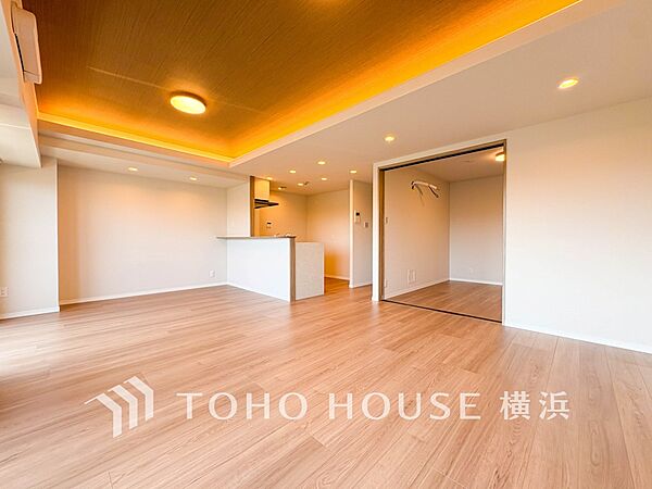 集いの場、憩いの場としての快適性を求めたやすらぎの空間です。