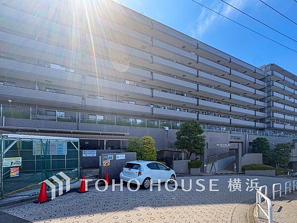 時間のゆとりと空間、爽やかな陽光がもたらす光と風を贅沢なまでに感じる暮らしが始まります。