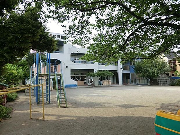 川崎さくら幼稚園　500m　少人数制でしっかり話を聞く姿勢、静かに座っている事をちゃんと指導してくれる幼稚園です。 