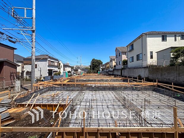 街と住まいが心地よい暮らしを演出します。(2026年6月撮影)