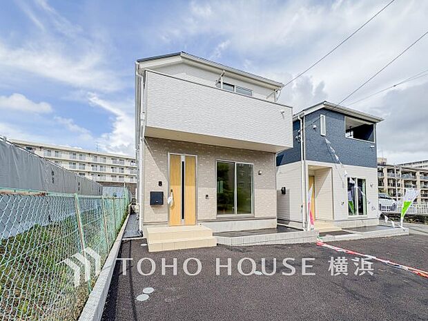 表現された空間は豊かな光と風を纏い、暮らしの時間を豊かにしてくれます。