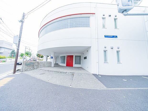 旭休日急患診療所 850m 日曜日・祝日・年末年始に診療。診療科目は主に内科・小児科。