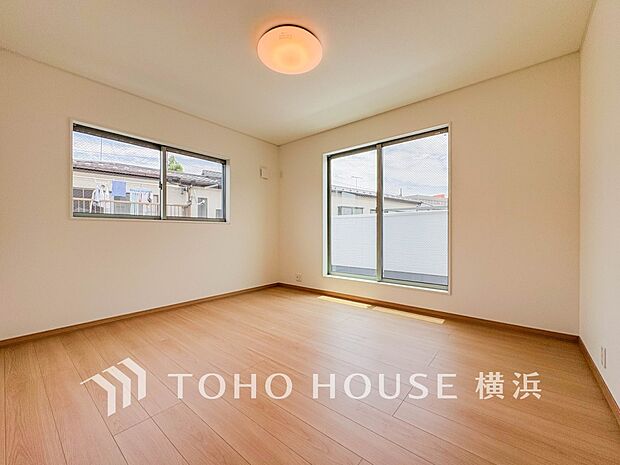 2面採光の居室は快適な光を取り入れ、心地よい風を取り入れます。