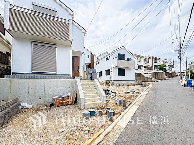 街と住まいが心地よい暮らしを演出します。(2026年6月撮影)