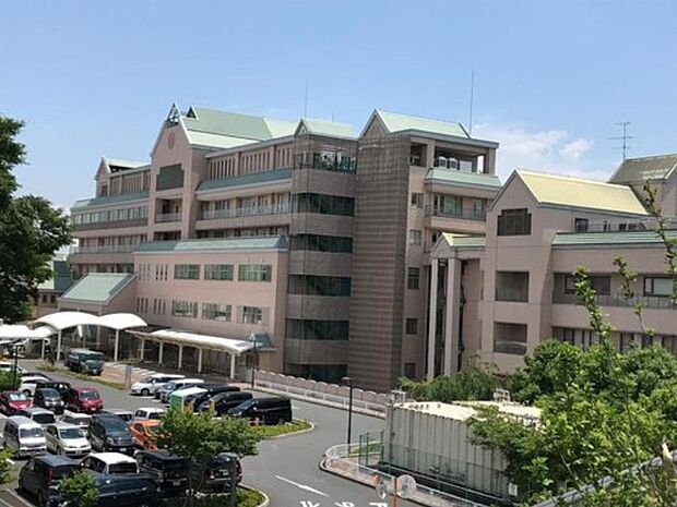 地方独立行政法人神奈川県立病院機構神奈川県立こども医療センター 1700m とても静かで広く、キッズスペースもあり、折り紙コーナー、図書室などがある。こどものための心強い病院。