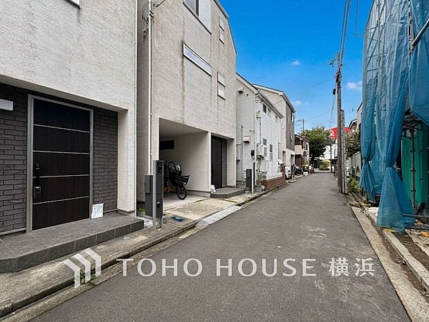 穏やかな住環境で子育てファミリーにもおすすめです。（2026年6月撮影）