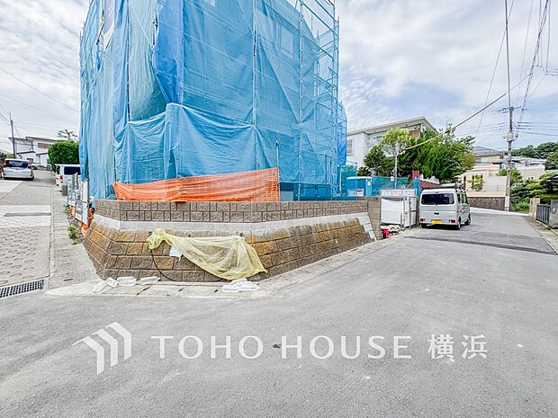 街並み全体のデザインへの拘りと充実した設備はきっとご満足いただける筈。(2026年6月撮影)