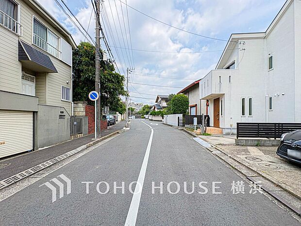 家の良し悪しだけでなく周辺環境も重要なポイント。（2026年6月撮影）