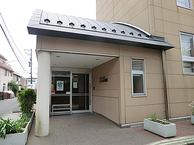 むつみ幼稚園 850m 園生活の中での様々な体験が、園児の身体と心を大きくしていくよう1年を4期に分けたクォーター制。