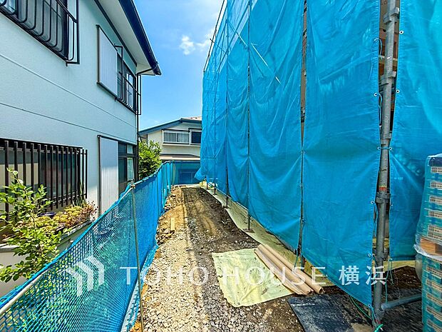 快適さや豊かさはもちろん、未来まで考えた家造りをテーマに建築されます。(2026年6月撮影)